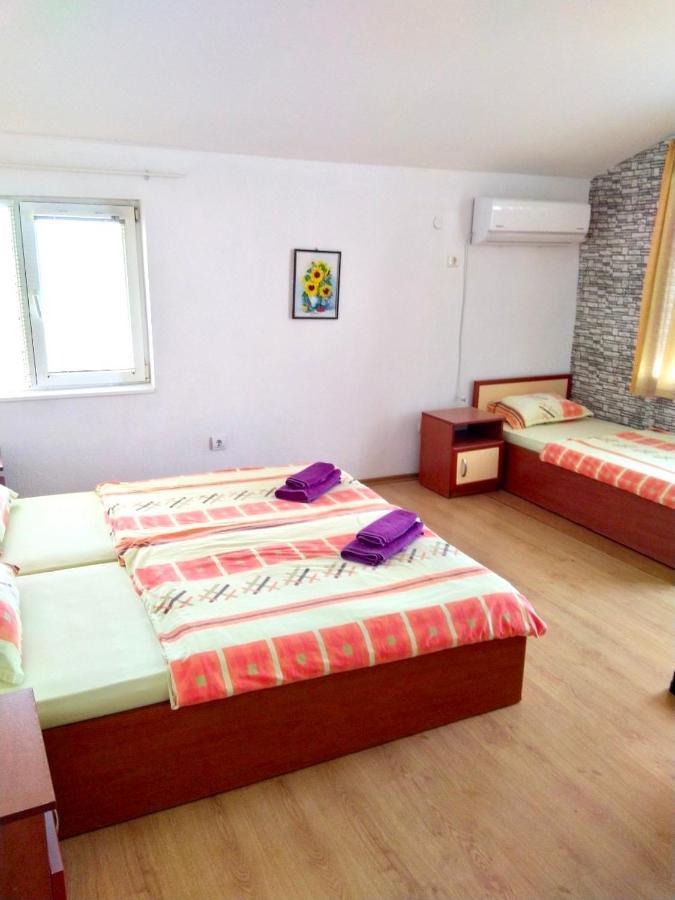 Hotel Kъща За Гости Липите Sinemorec Exteriér fotografie